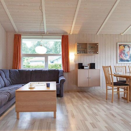 Three-Bedroom Holiday Home In Groemitz 11 Bagian luar foto