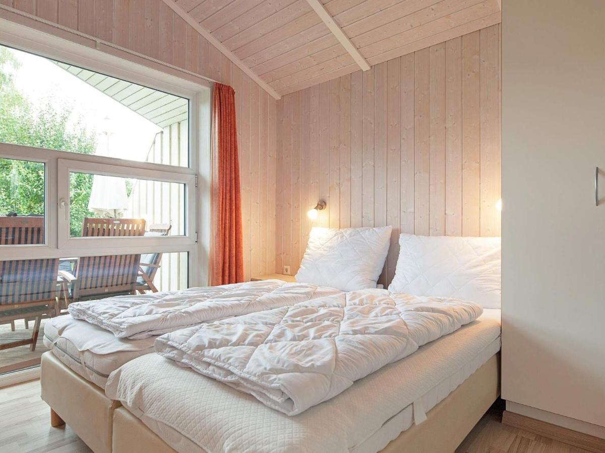 Three-Bedroom Holiday Home In Groemitz 11 Bagian luar foto